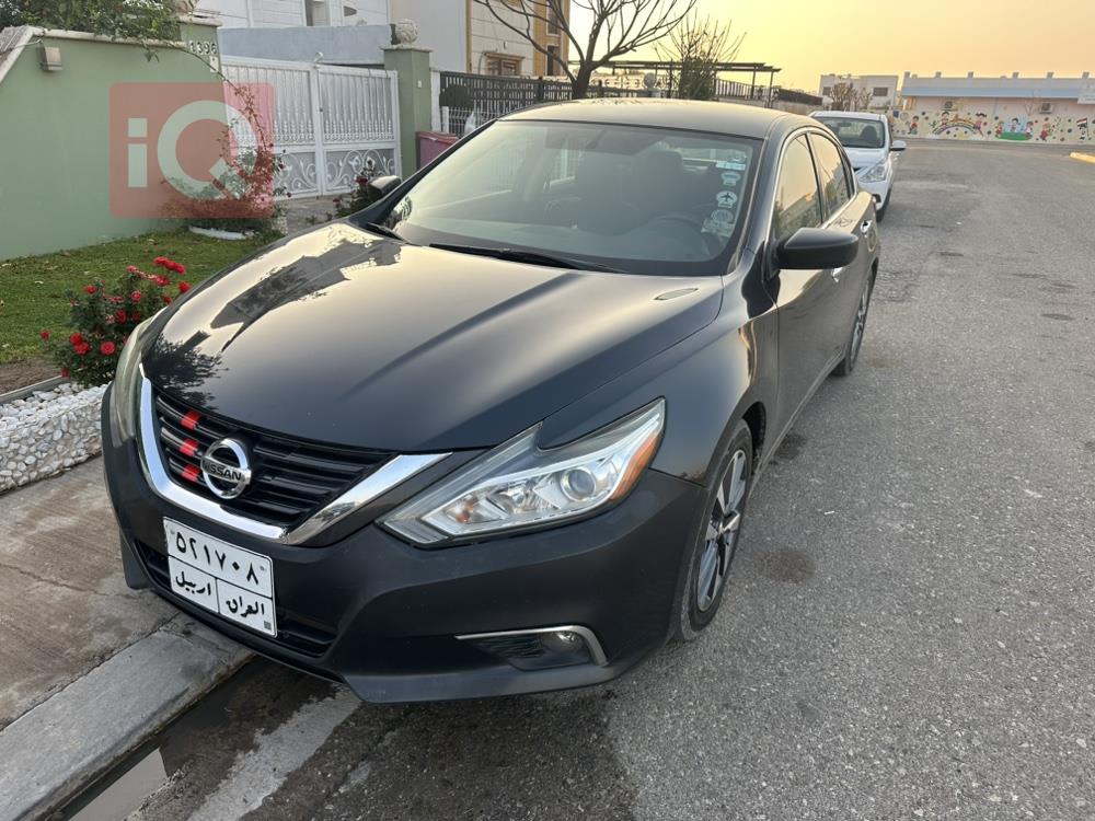 Nissan Altima